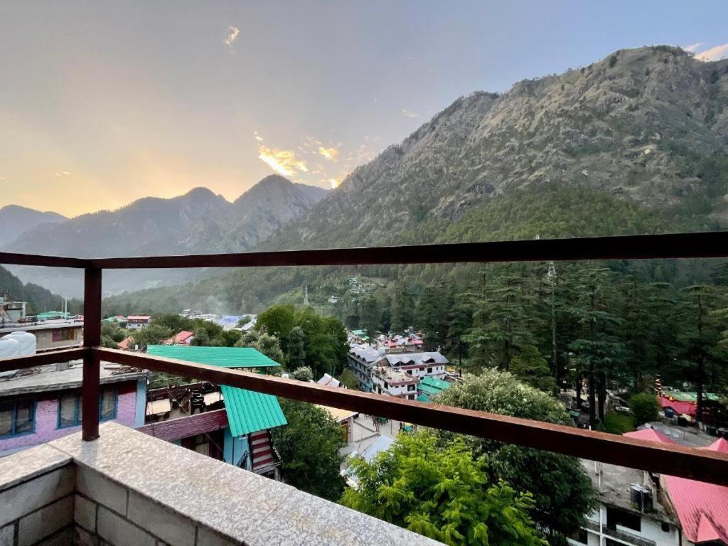 Diamond Valley X One Light Stays Kasol Εξωτερικό φωτογραφία